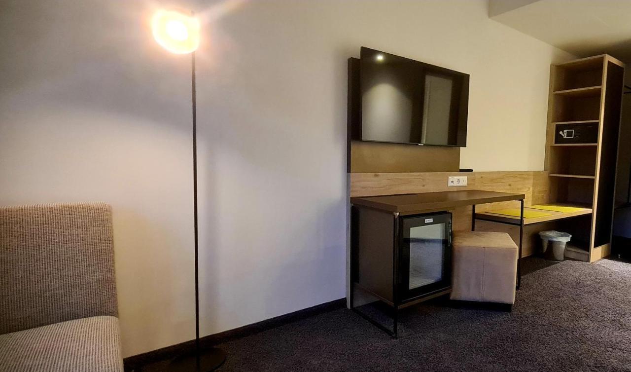 Euro Hotel ורטהיים מראה חיצוני תמונה